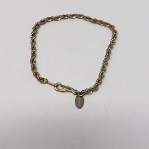 Ambassador Gold Tone Rope Chain Bracelet 7"